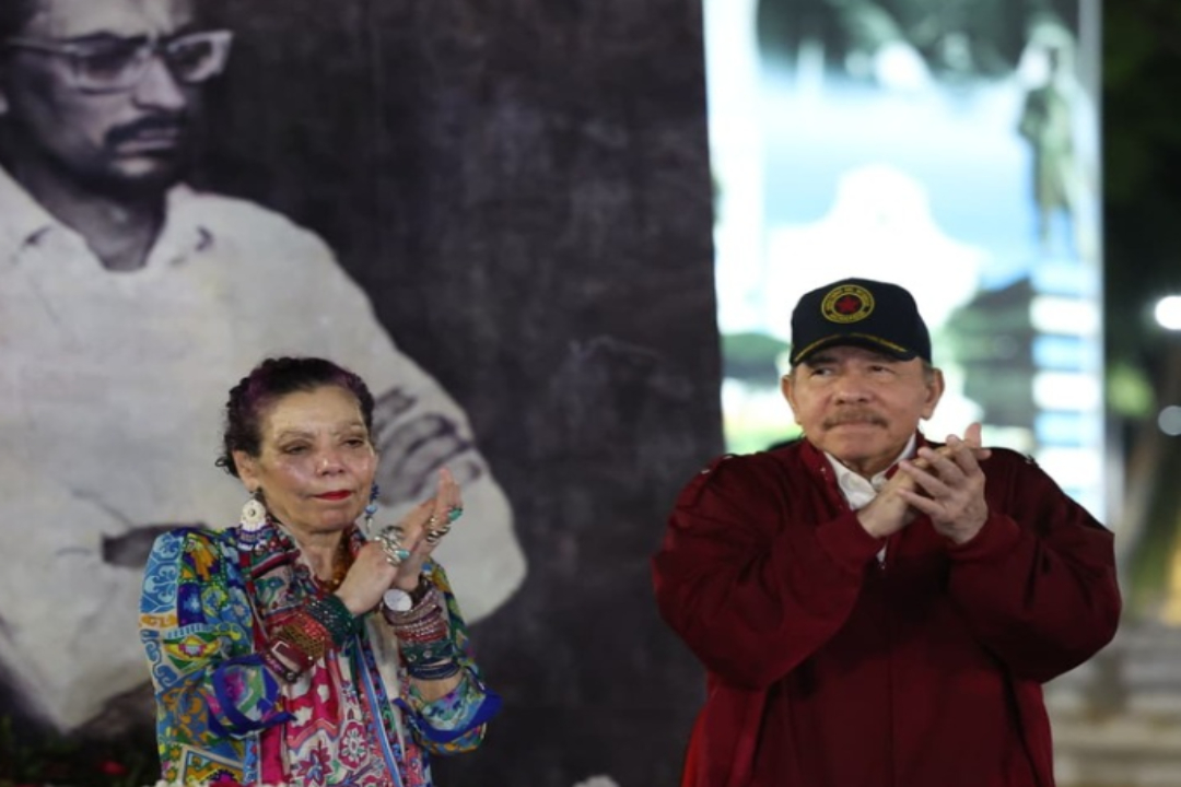 Daniel Ortega llama a la unidad mientras Rosario Murillo continúa purgando al FSLN

 – Notifrontera