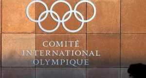 Evalúa posibilidad de prohibir participación de atletas transgénero – Notifrontera