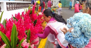 Nicaragüenses visitan cementerios en el Día de Todos los Difuntos

 – Notifrontera