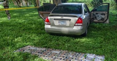 En Cárdenas, Rivas, militares encuentran un auto cargado de droga

 – Notifrontera