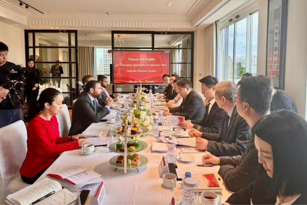 El régimen impulsa su ley de impuestos cero con las empresas chinas

 – Notifrontera