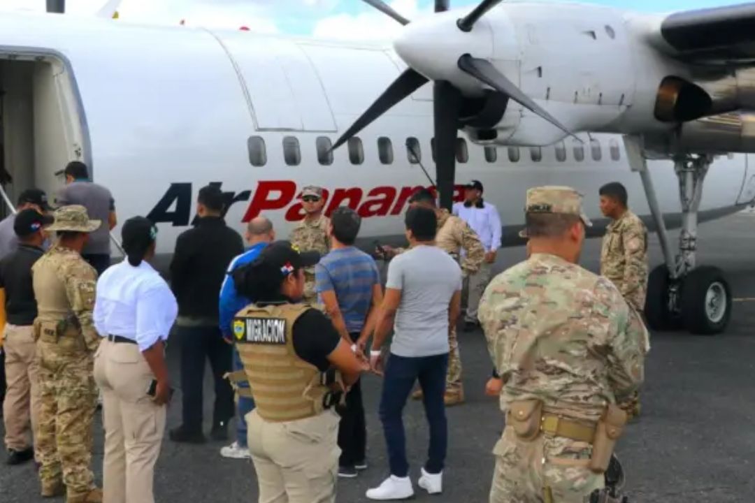 Panamá deportó a 21 nicaragüenses tras ser acusados ​​de diversos delitos

 – Notifrontera