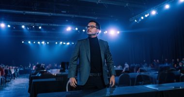 La revolución de Daniel Cueva y el impacto global de MINED World  – Notifrontera